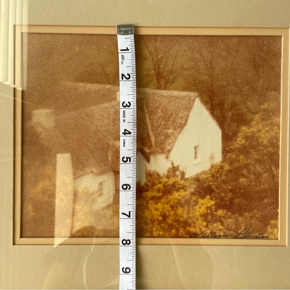 William Plante Photography Wicklow Cottage 10x8 Photo in Matted Oak Wood Frame - Picture 4 of 7